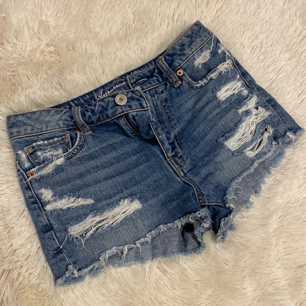 American Eagle cut off short shorts!